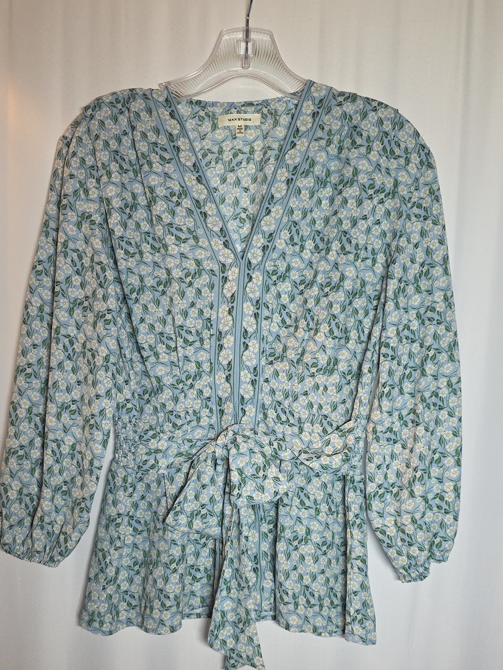 Max Studio Sky Blue Floral Tie-Waist Top Relaxed Size M Bohemian Coastal